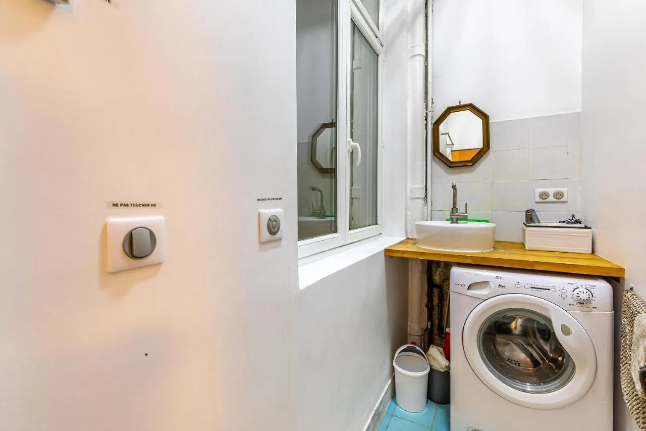Guestready - Mellow Yellow In The 19Th Paris